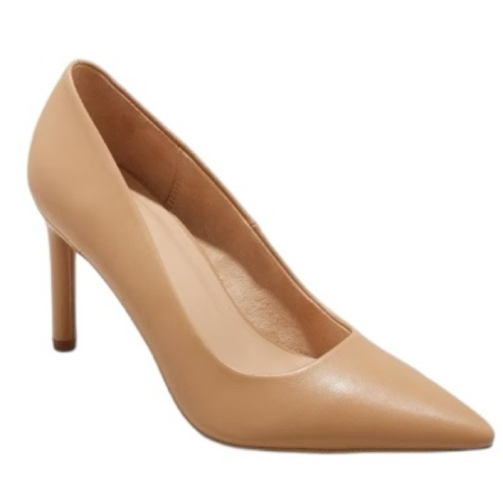 A NEW DAY womens tan beige neutral TARA Pointed-Toe Heels size 9.5 WIDE NWT